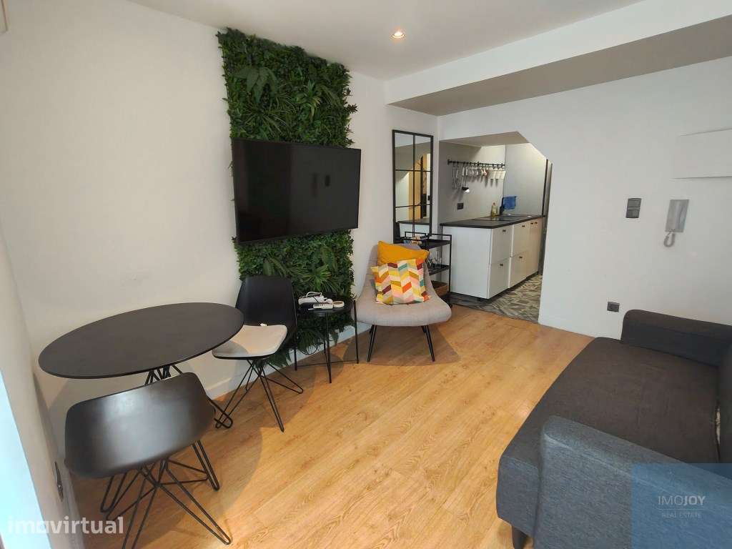 Apartamento T1 no Bairro Alto - Grande imagem: 2/21