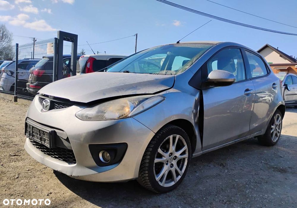 Mazda 2 - 3