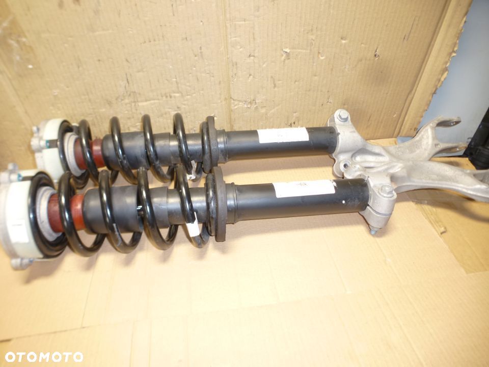 AMORTYZATOR PRZÓD   AUDI A4 B9 ALLROAD 8W9413029C    GWA!!! - 1