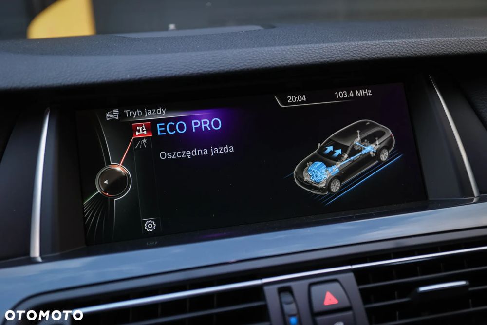 BMW Seria 5 520d BluePerformance - 36