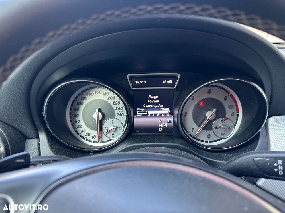 Mercedes-Benz GLA 220 d 4MATIC Aut. - 17