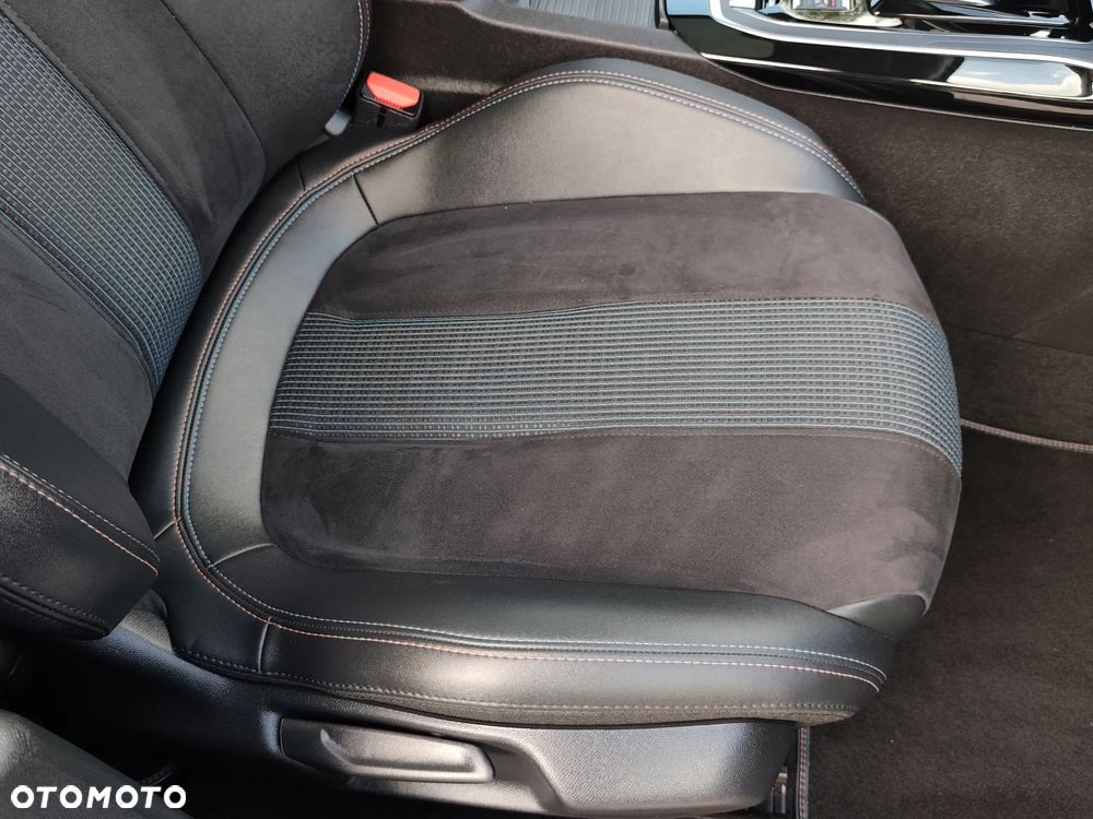 Peugeot 308 PureTech 130 GPF EAT8 Stop & Start Tech Edition - 27