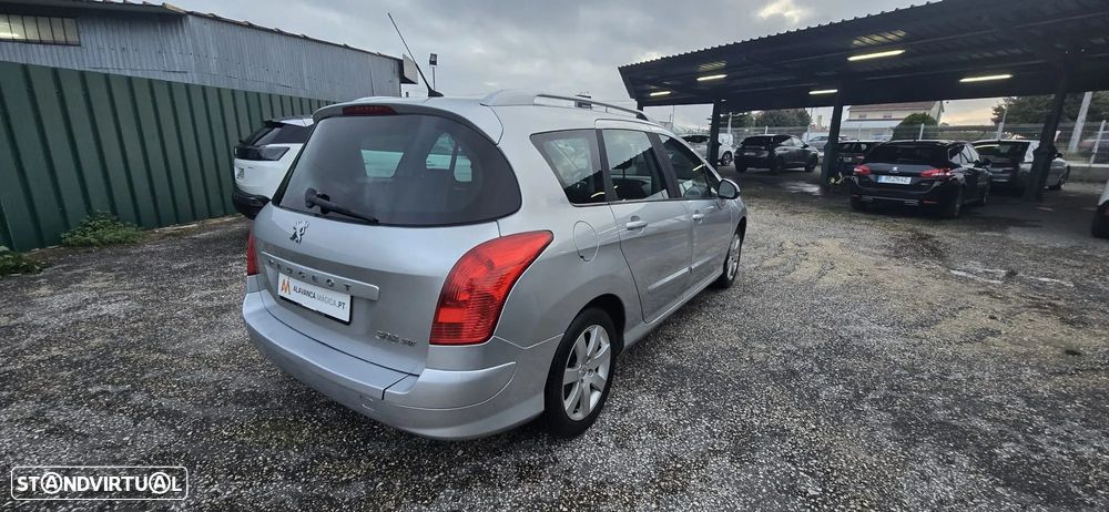Peugeot 308 SW 1.6 HDi Premium CVM6 - 11
