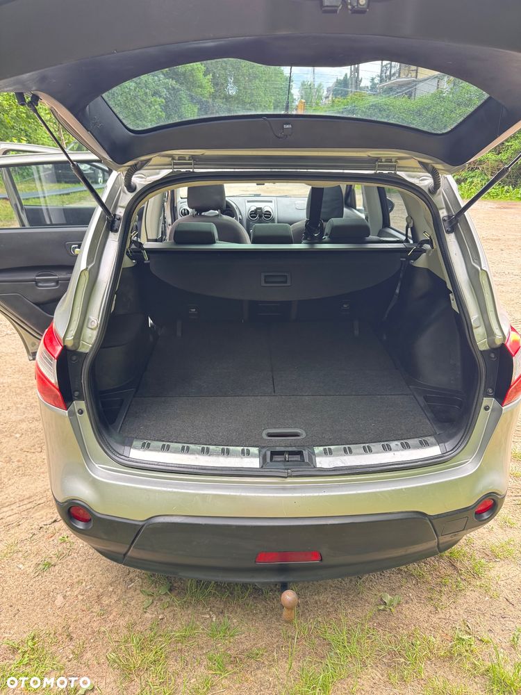Nissan Qashqai - 14