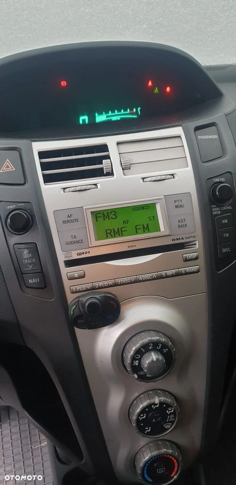 Toyota Yaris 1.4 D-4D Luna A/C - 17