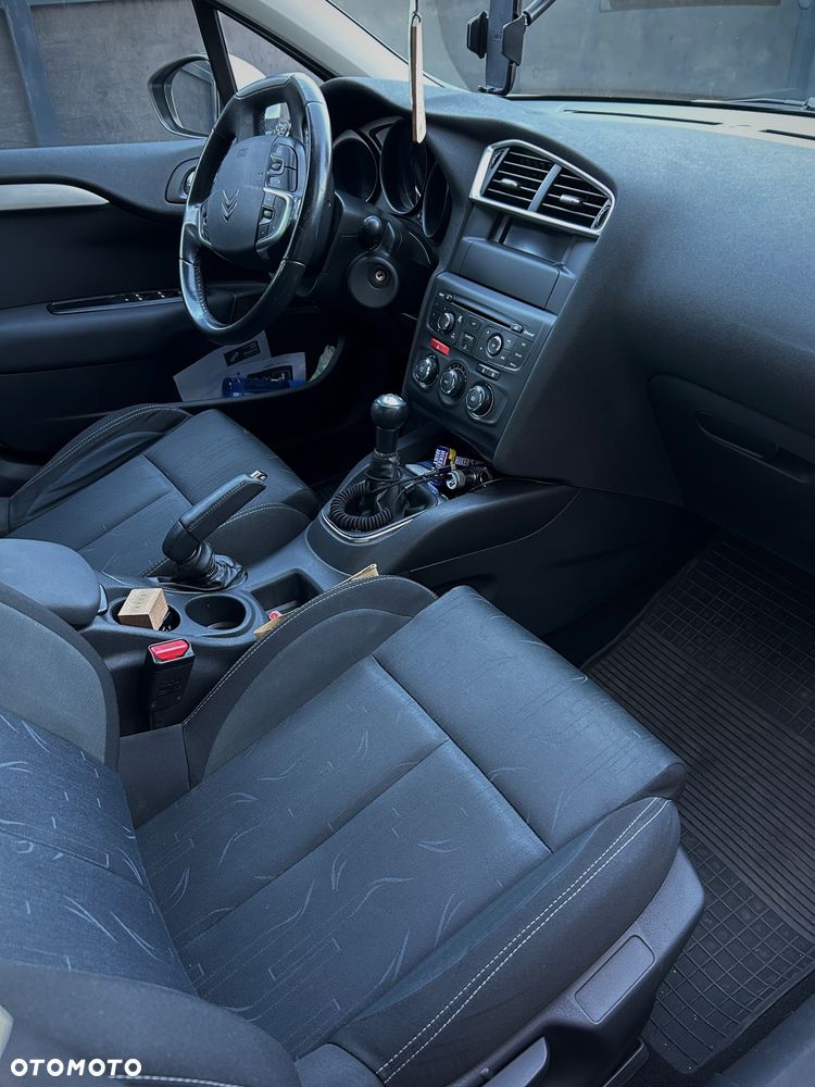 Citroën C4 1.6 HDi Attraction - 7