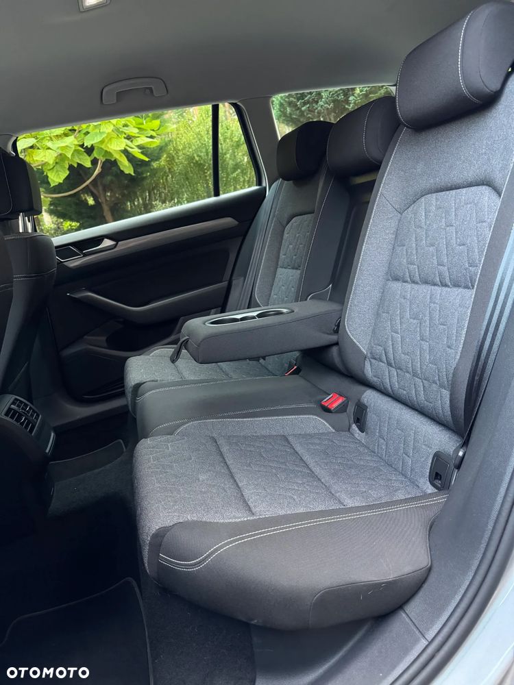 Volkswagen Passat 1.5 TSI EVO Business DSG - 14