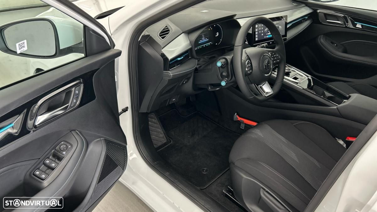 MG MG5 51 kWh Luxury - 3