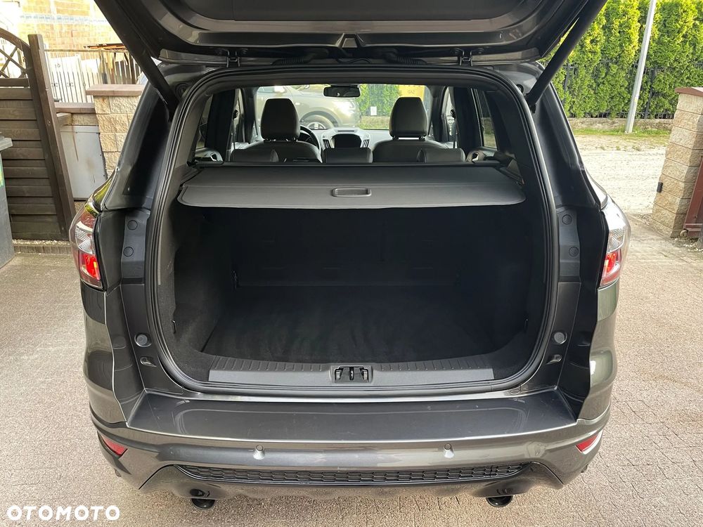 Ford Kuga 2.0 TDCi 4x4 ST-Line - 25