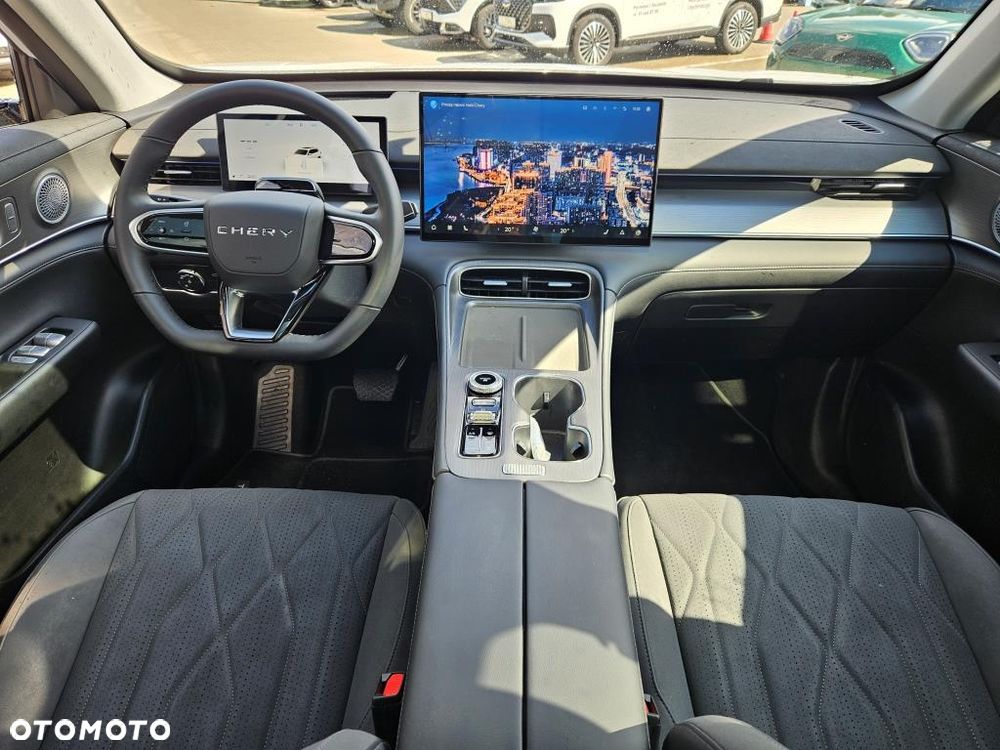 Chery Tiggo 8 1.5 T-GDI Super Hybrid Prestige DCT - 12