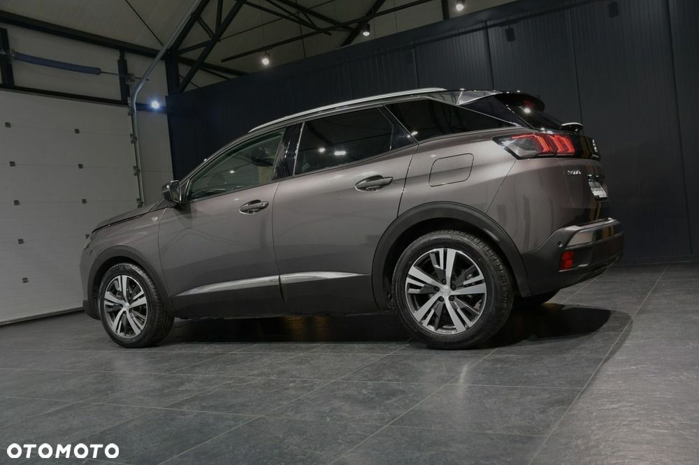 Peugeot 3008 1.6 PureTech Hybrid PHEV Road Trip S&S EAT8 - 14
