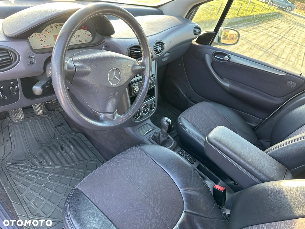 Mercedes-Benz Klasa A 160 L Avantgarde Piccadilly - 12