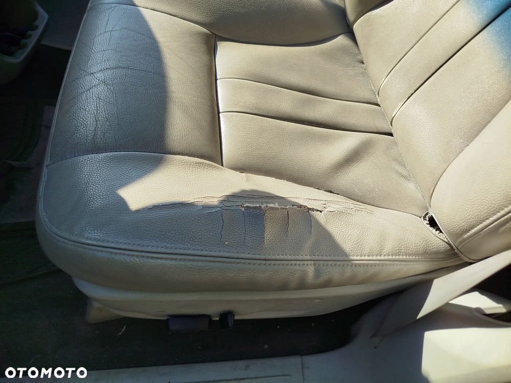 Dodge Grand Caravan - 9