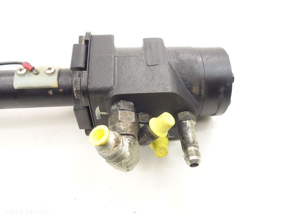 Zamiatarka Tennant M20 Silnik Hydrauliczny Kierownicy Kolumna 1024260 - 2