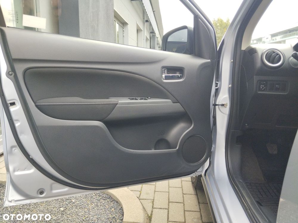 Mitsubishi Space Star 1.2 AS&G Intense - 10
