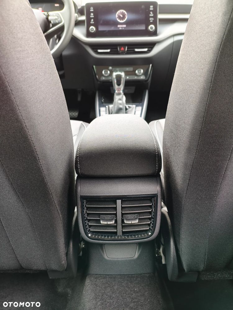 Skoda Fabia 1.0 TSI Drive DSG - 16