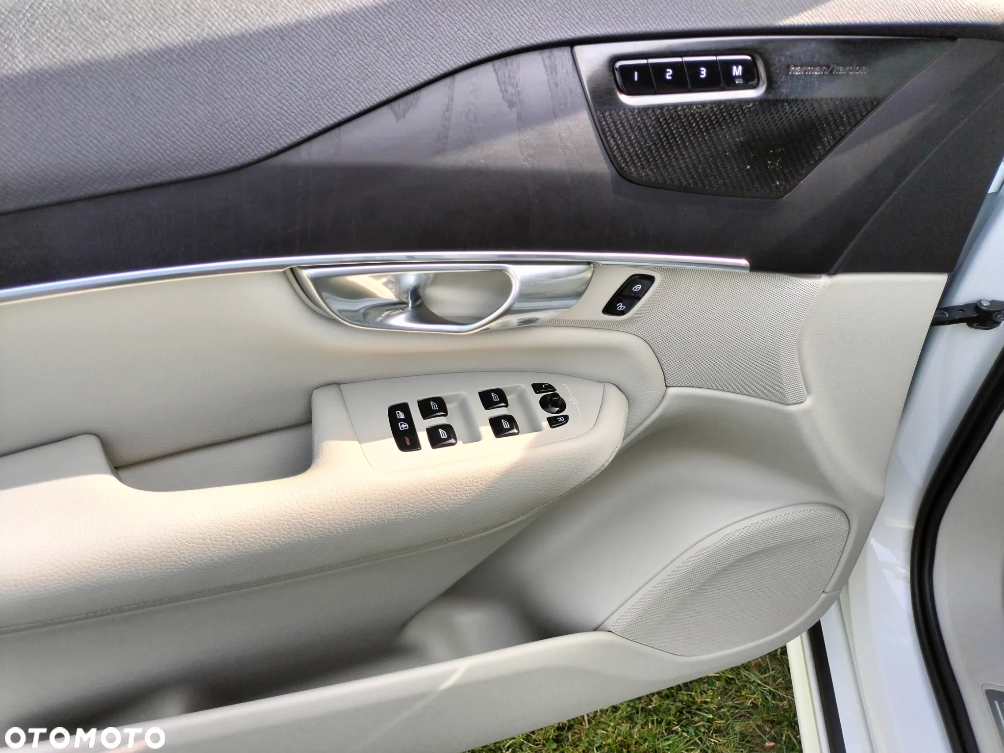 Volvo XC 90 T5 AWD Geartronic Momentum Pro - 20