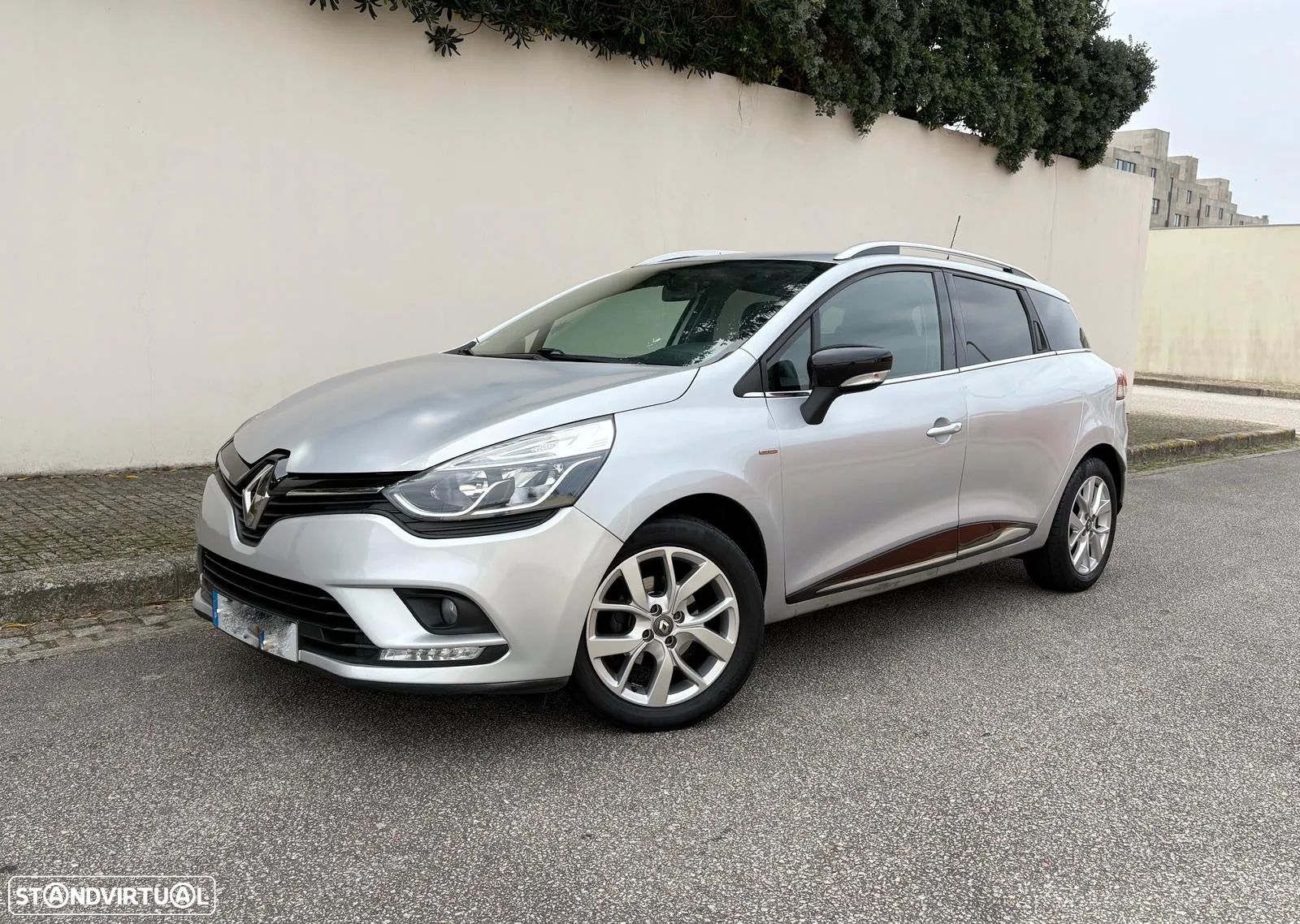 Renault Clio Sport Tourer 0.9 TCe Limited Edition - 1
