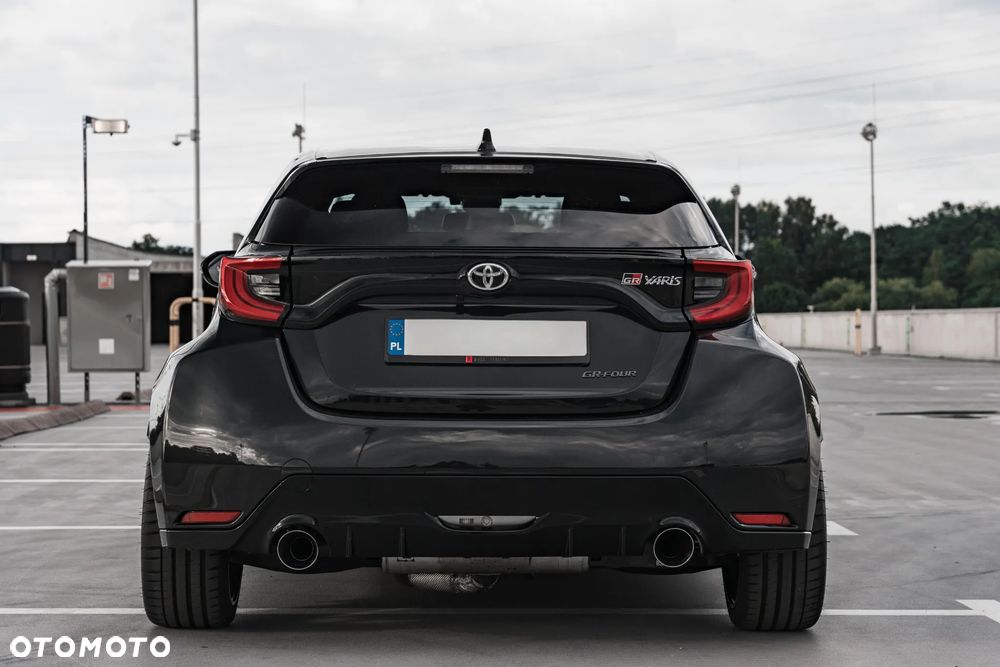 Toyota GR Yaris 1.6 Dynamic - 8