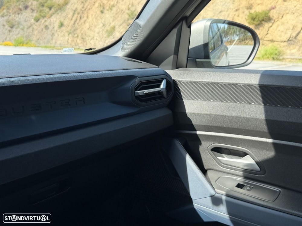 Dacia Duster 1.6 Hybrid Journey - 34