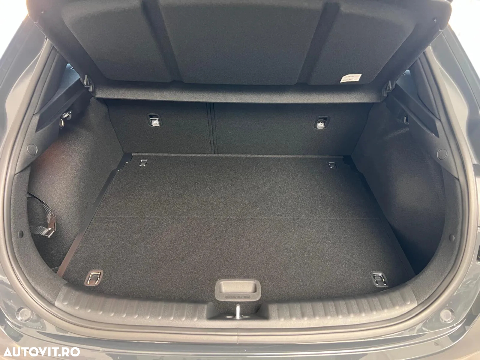 Kia XCeed 1.5 T-GDI 7DCT City - 15