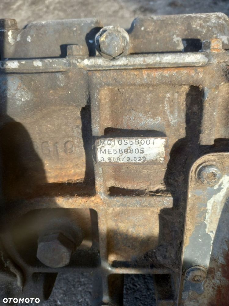 MITSUBISHI PAJERO II SKRZYNIA BIEGÓW 2.5D AUTOMAT - 2