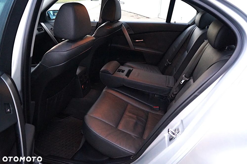 BMW Seria 5 525i - 21