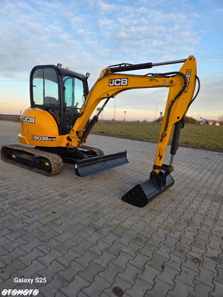 JCB 8035 - 6