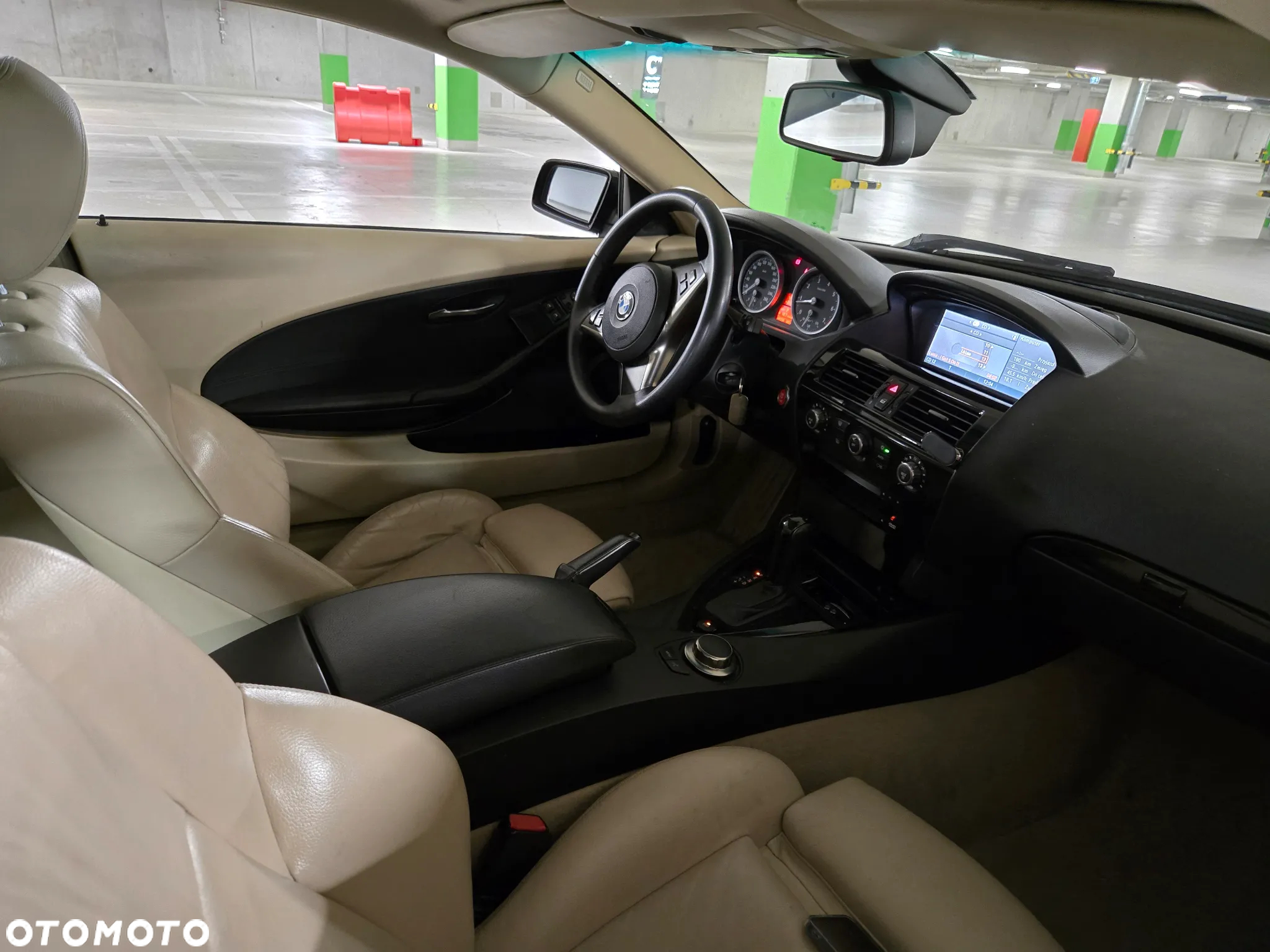 BMW Seria 6 650 i - 14