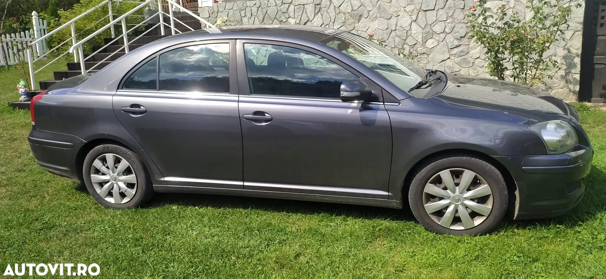 Toyota Avensis 1.6 Comfort - 6