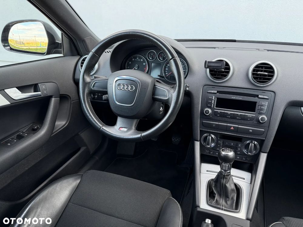 Audi A3 Sportback 2.0 TFSI S line Sportpaket - 23