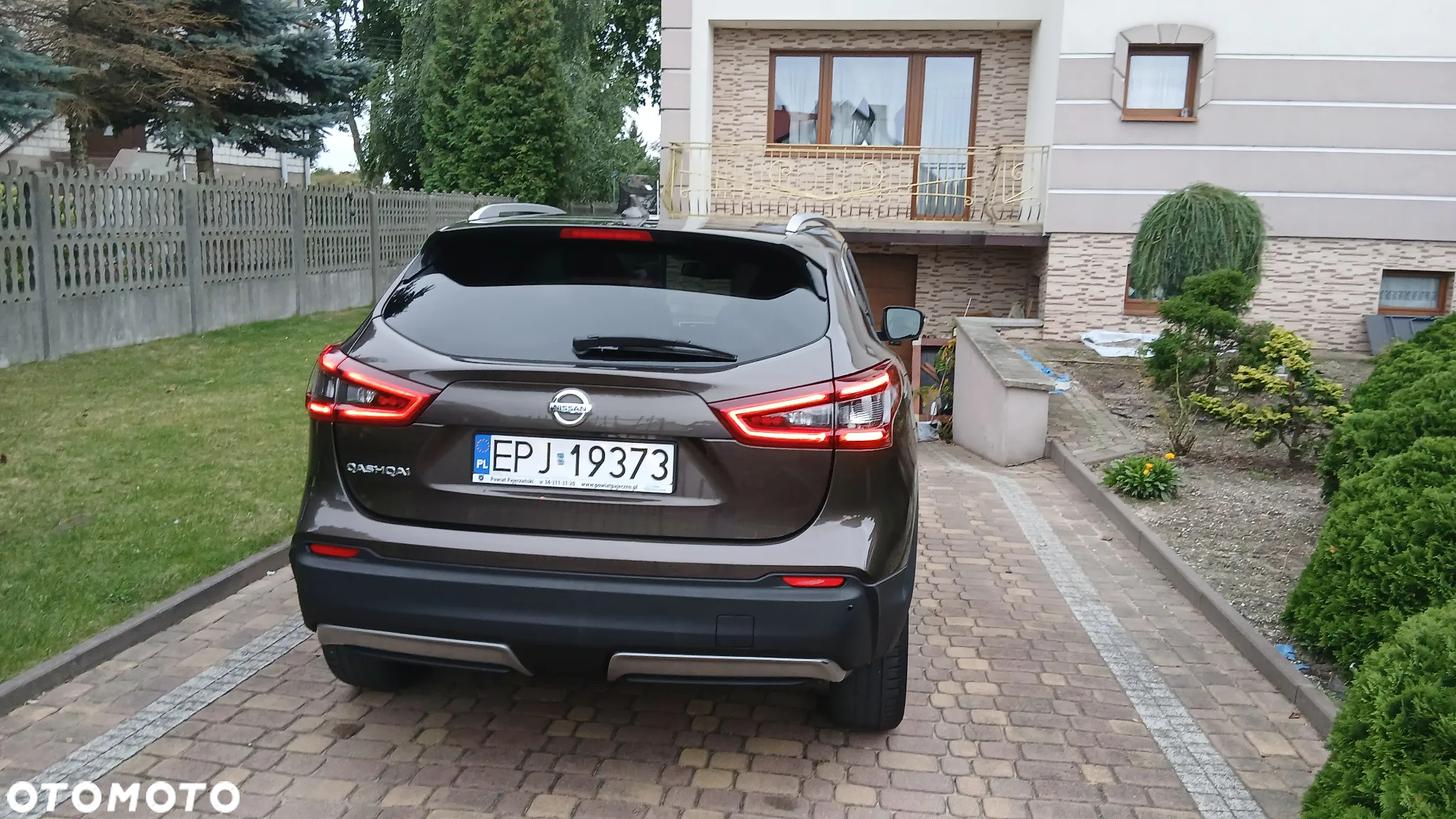Nissan Qashqai 1.3 DIG-T N-Connecta EU6d - 13