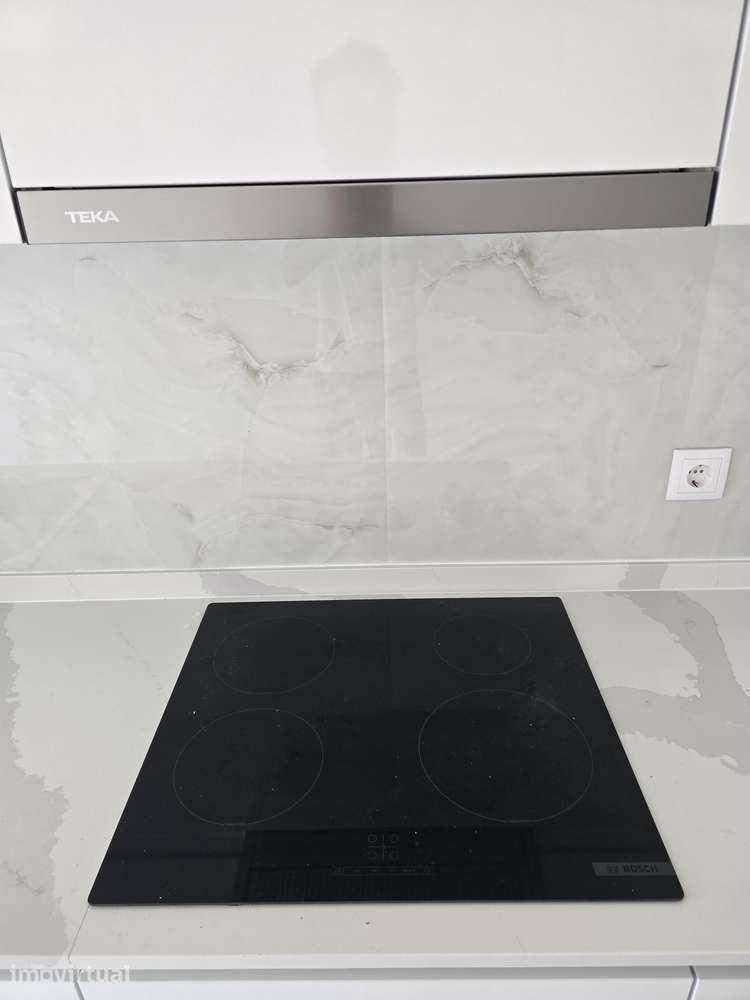 Apartamento T2 mobilado e equipado em Torres Novas, pronto a habitar - Grande imagem: 4/16