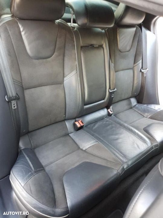 Volvo S60 D3 Geartronic RDesign - 16