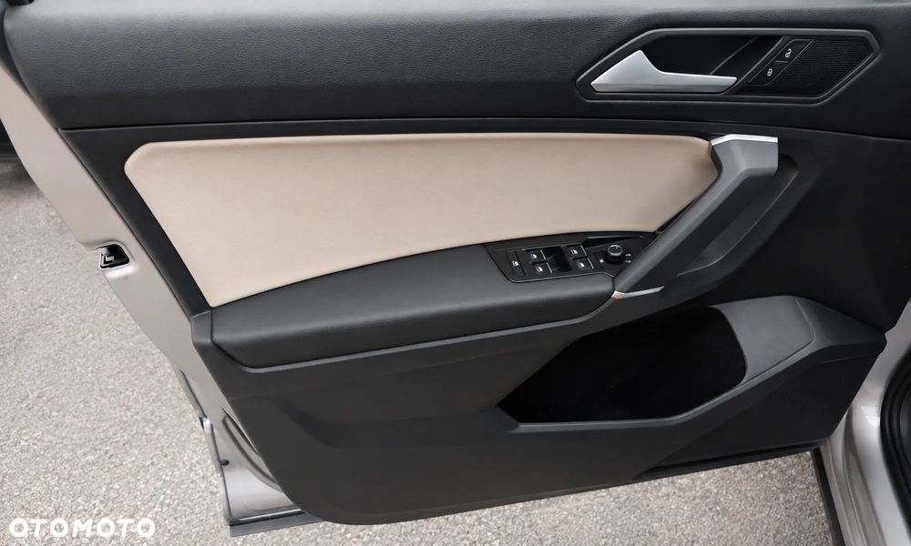 Volkswagen Tiguan 2,0 TSI OPF 4Motion DSG R-Line - 9