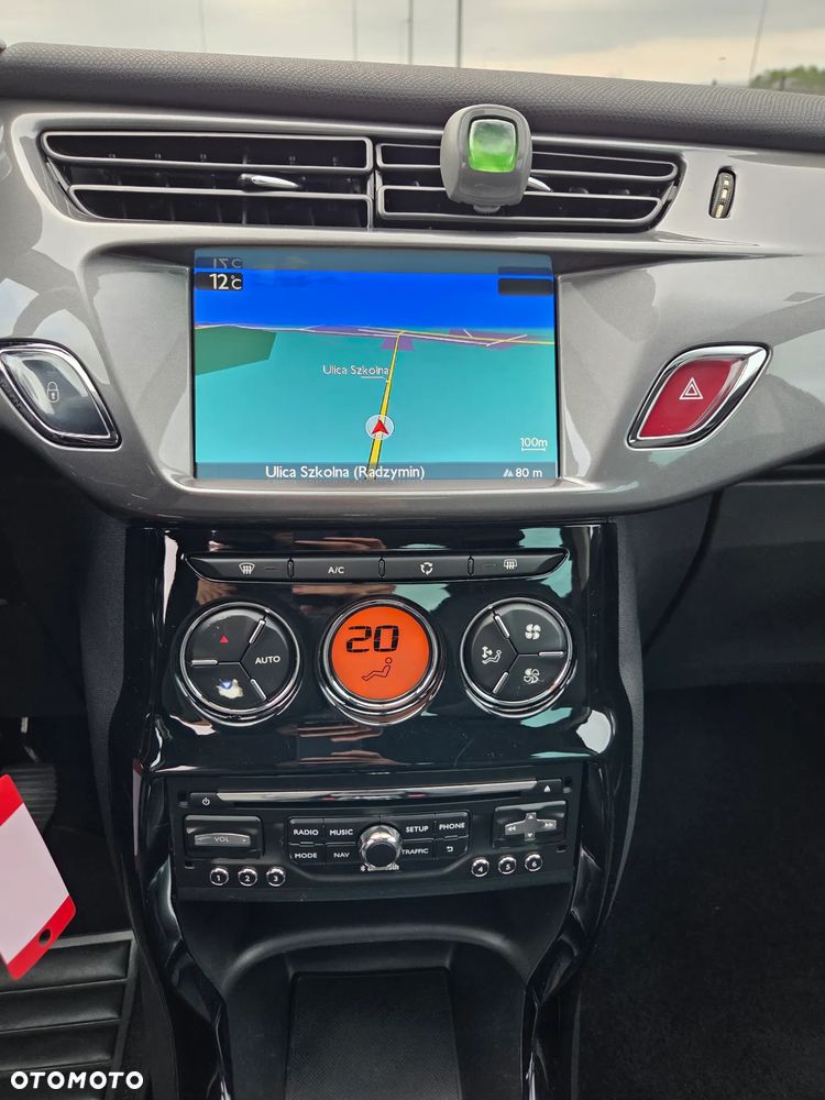 Citroën C3 Pure Tech (VTi) 82 Exclusive - 12