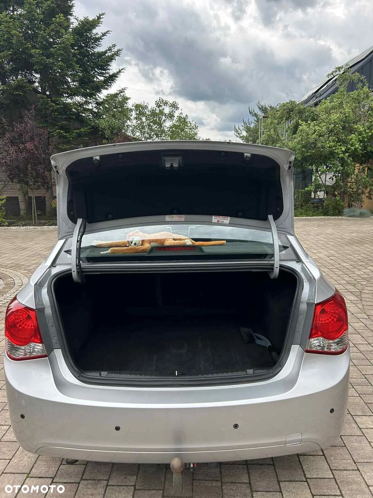 Chevrolet Cruze 1.8 LS - 6