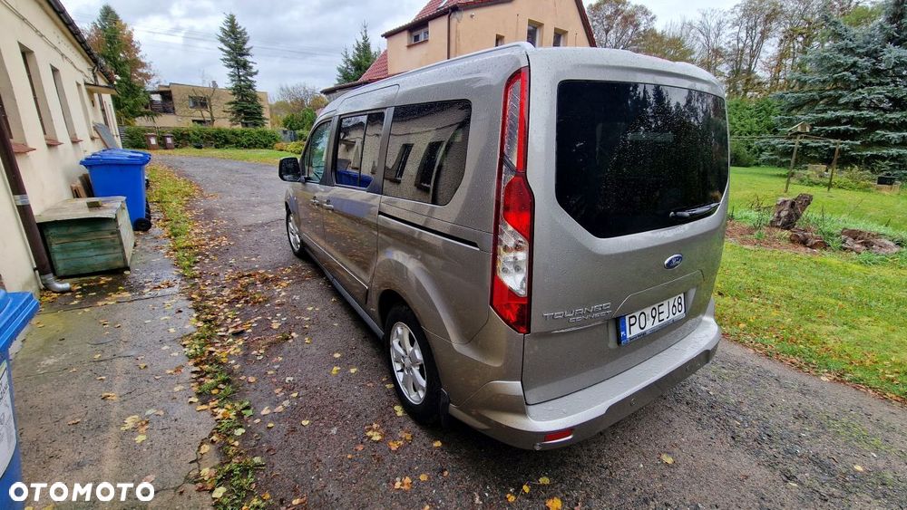 Ford Tourneo Connect Grand - 4
