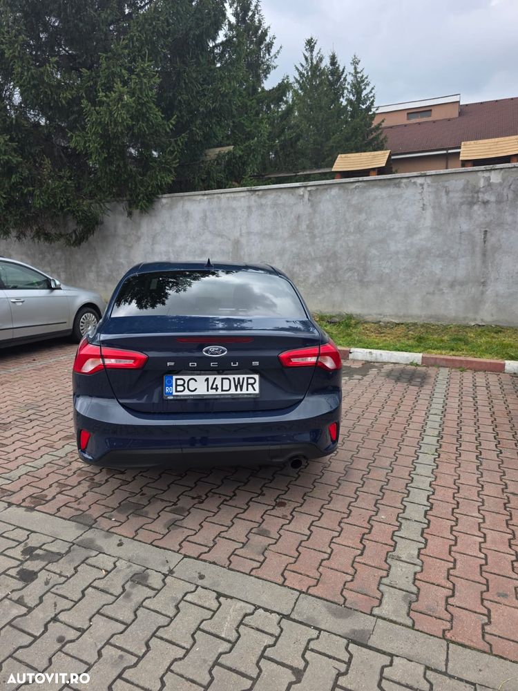 Ford Focus - 7