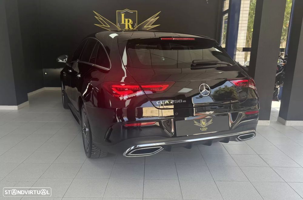 Mercedes-Benz CLA 250 e Shooting Brake AMG Line - 27