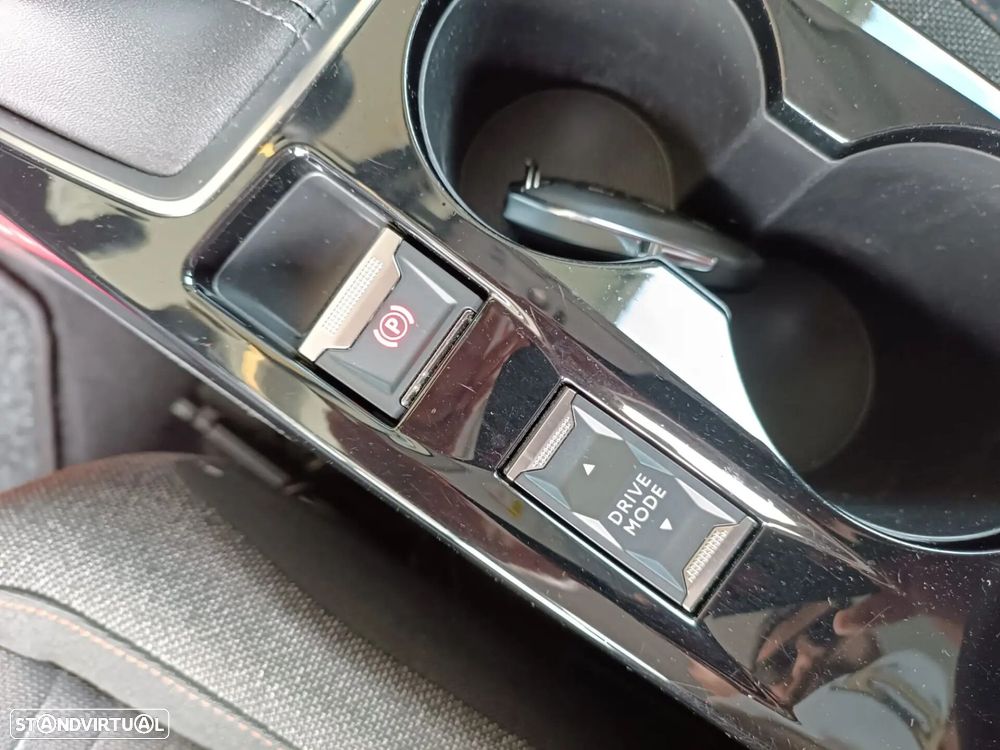 Peugeot 2008 1.5 BlueHDi Active - 14