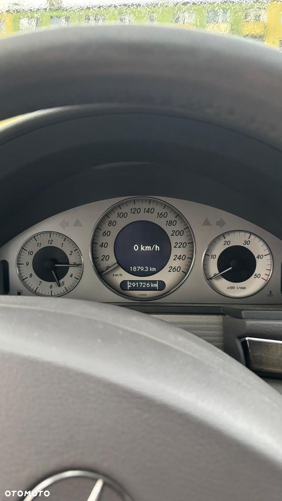 Mercedes-Benz Klasa E 220 CDI Automatik Avantgarde - 5