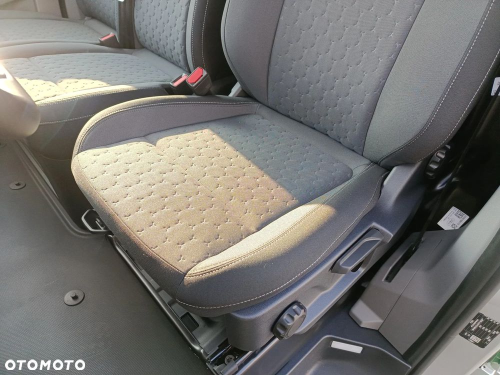 Ford Transit Custom - 8