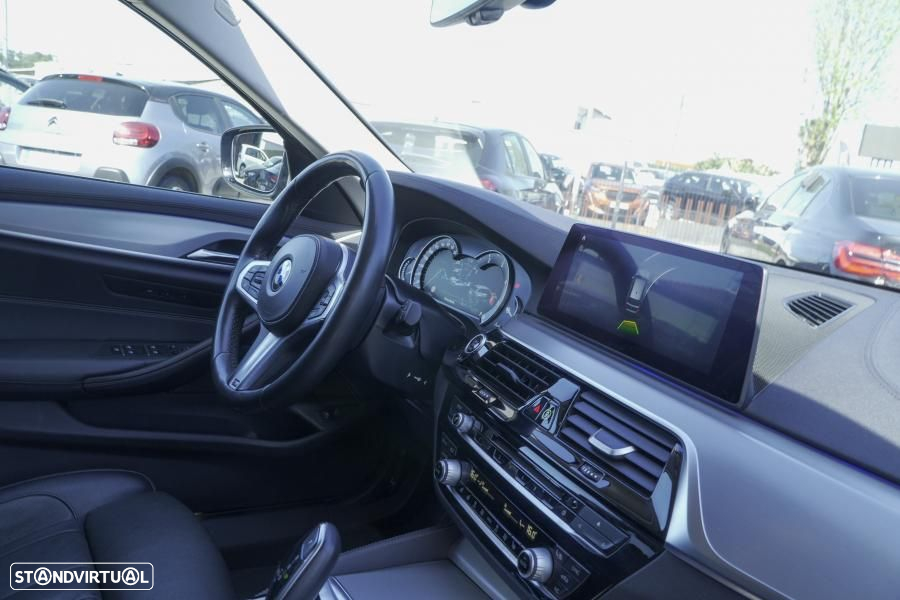 BMW 520 d Line Luxury Auto - 12