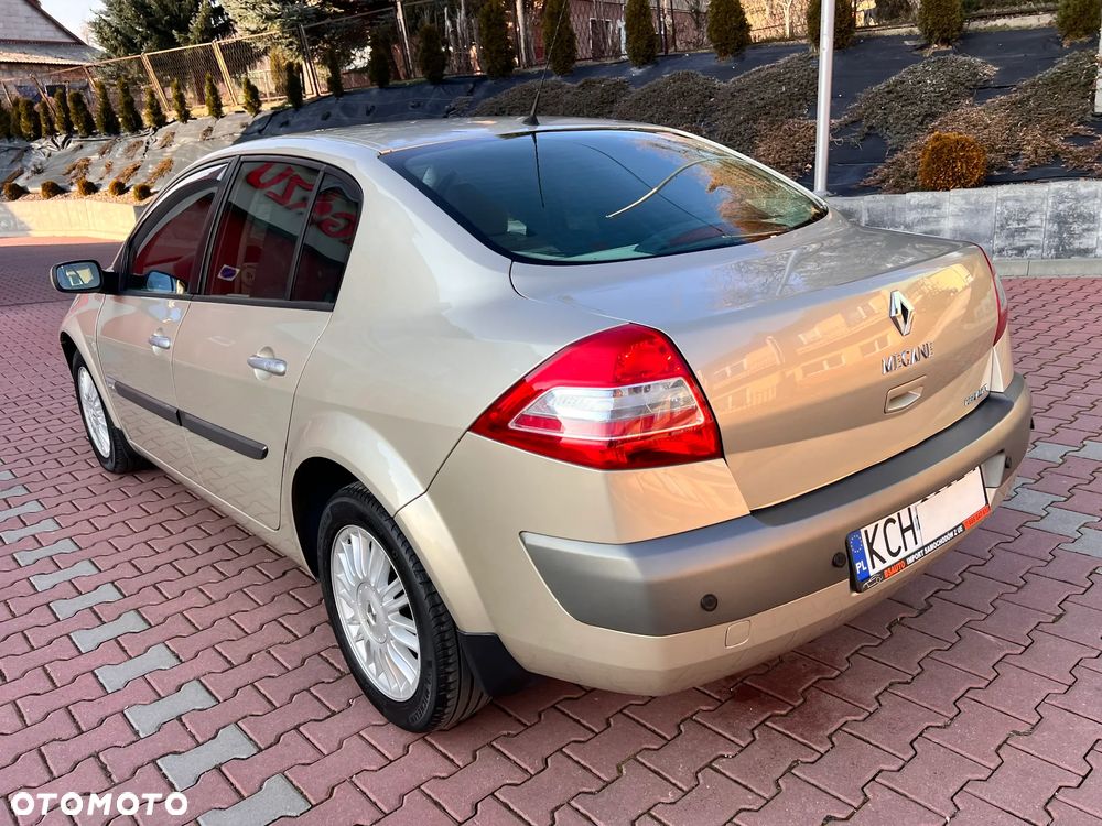 Renault Megane II 1.6 16V Privilege - 6