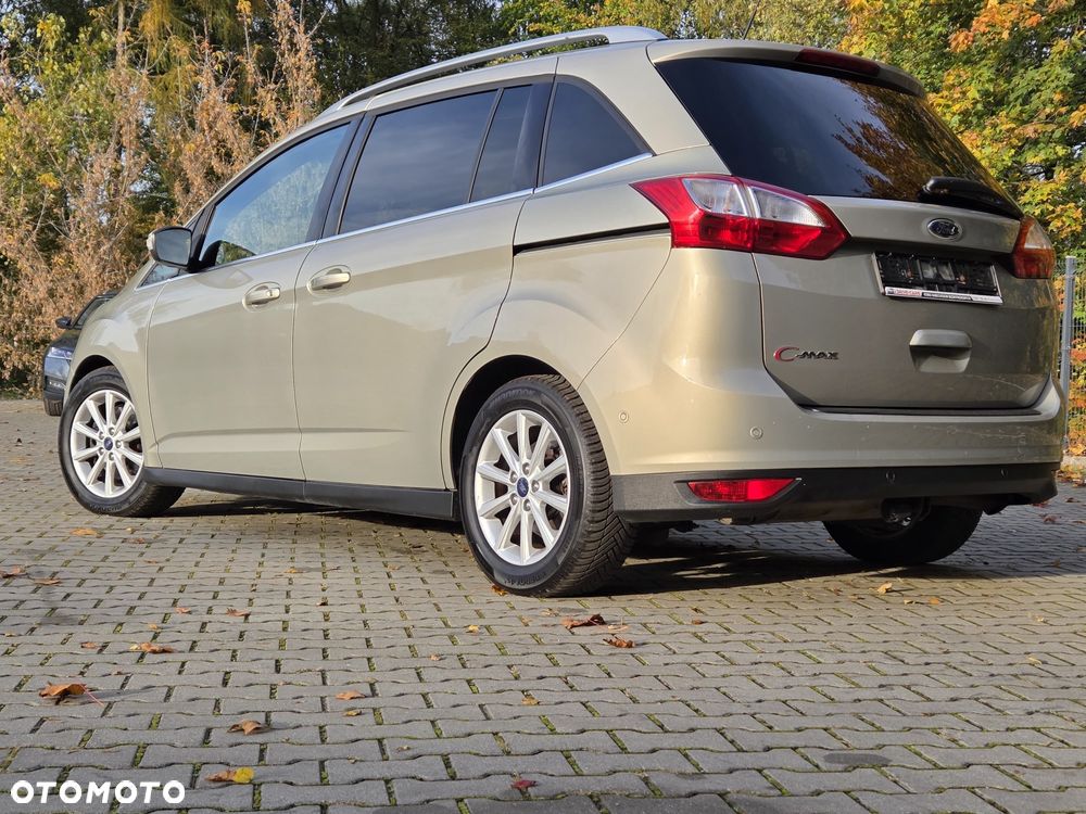 Ford Grand C-Max 2015 photo 4