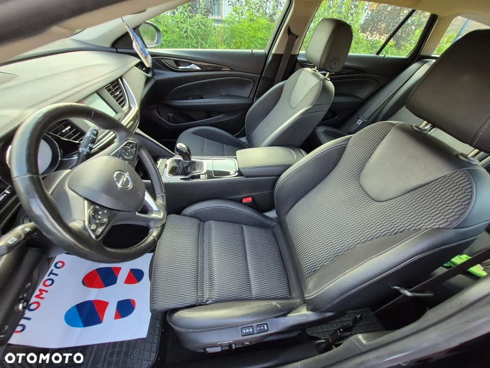 Opel Insignia 1.5 T Innovation S&S - 26