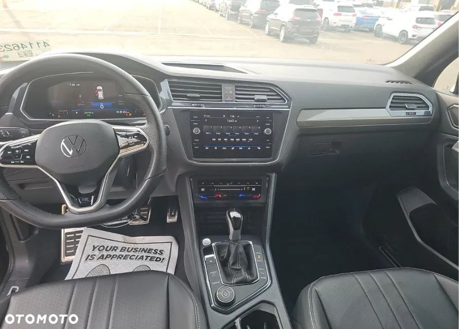 Volkswagen Tiguan - 8
