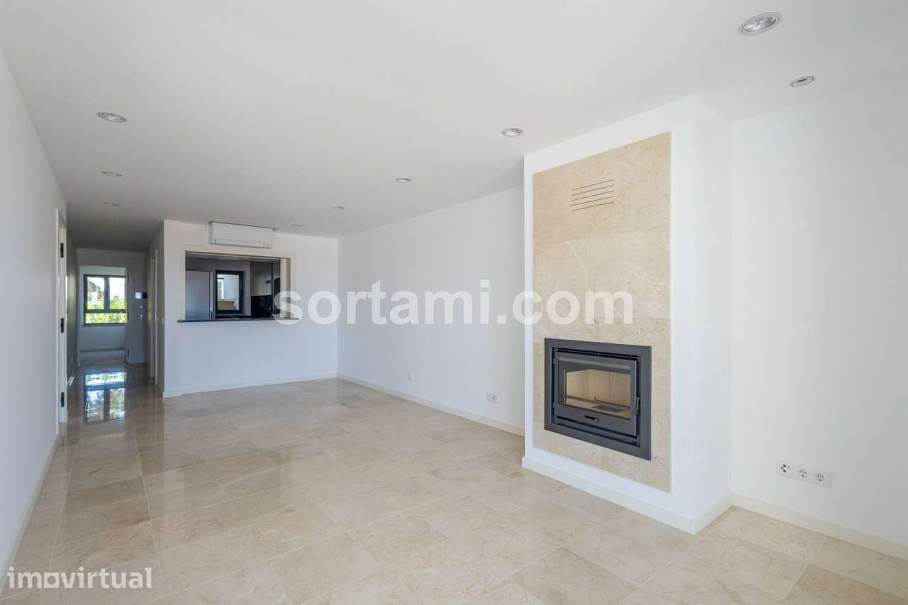 Apartamento T2 Venda em Quarteira,Loulé - Grande imagem: 2/28