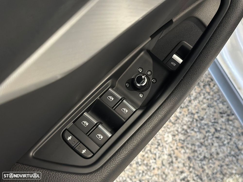 Audi A4 Allroad 2.0 TDI quattro S tronic - 8